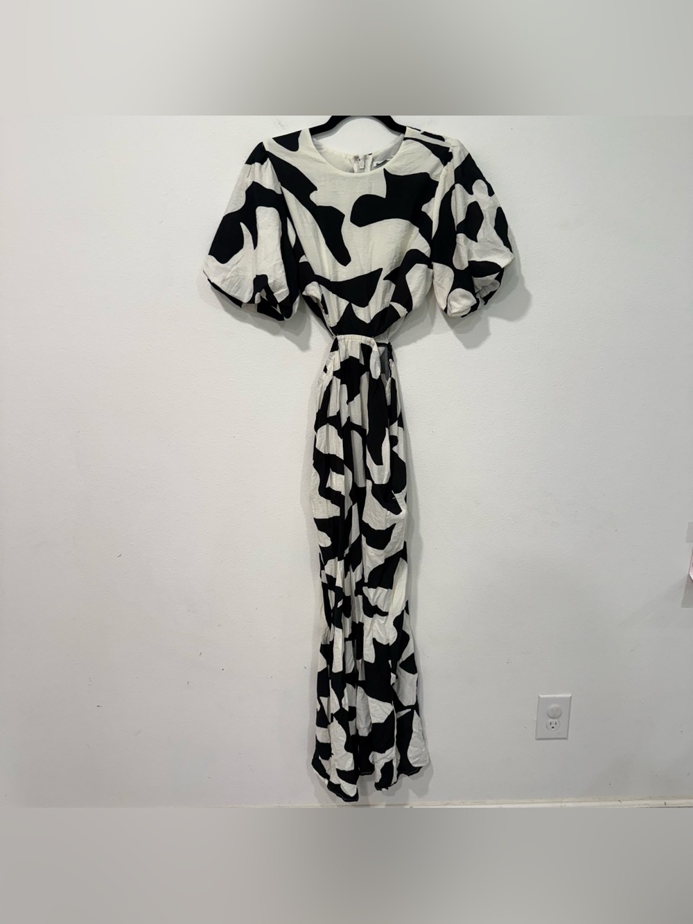 Abercrombie & Fitch Black White Short Sleeve Cutout Maxi Dress S - Picture 2 of 7